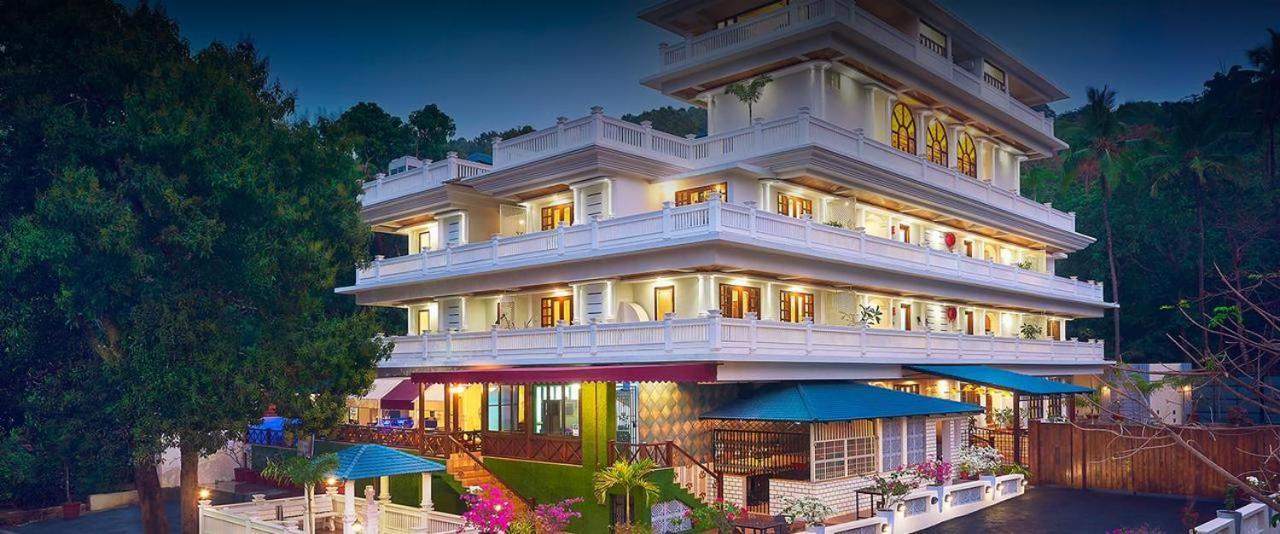 Ziva Suites - A Botique Hotel Siolim Exterior photo
