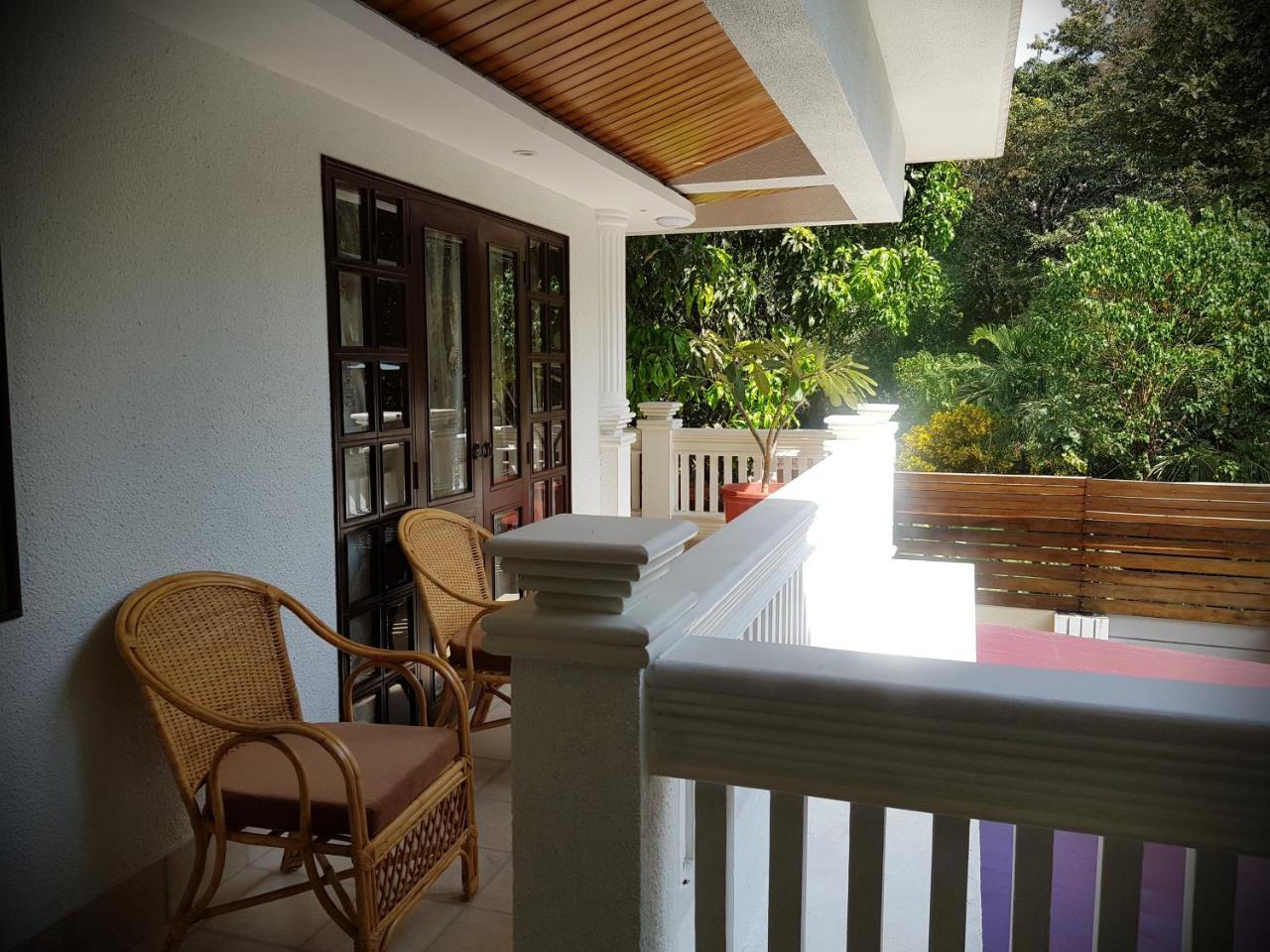 Ziva Suites - A Botique Hotel Siolim Exterior photo